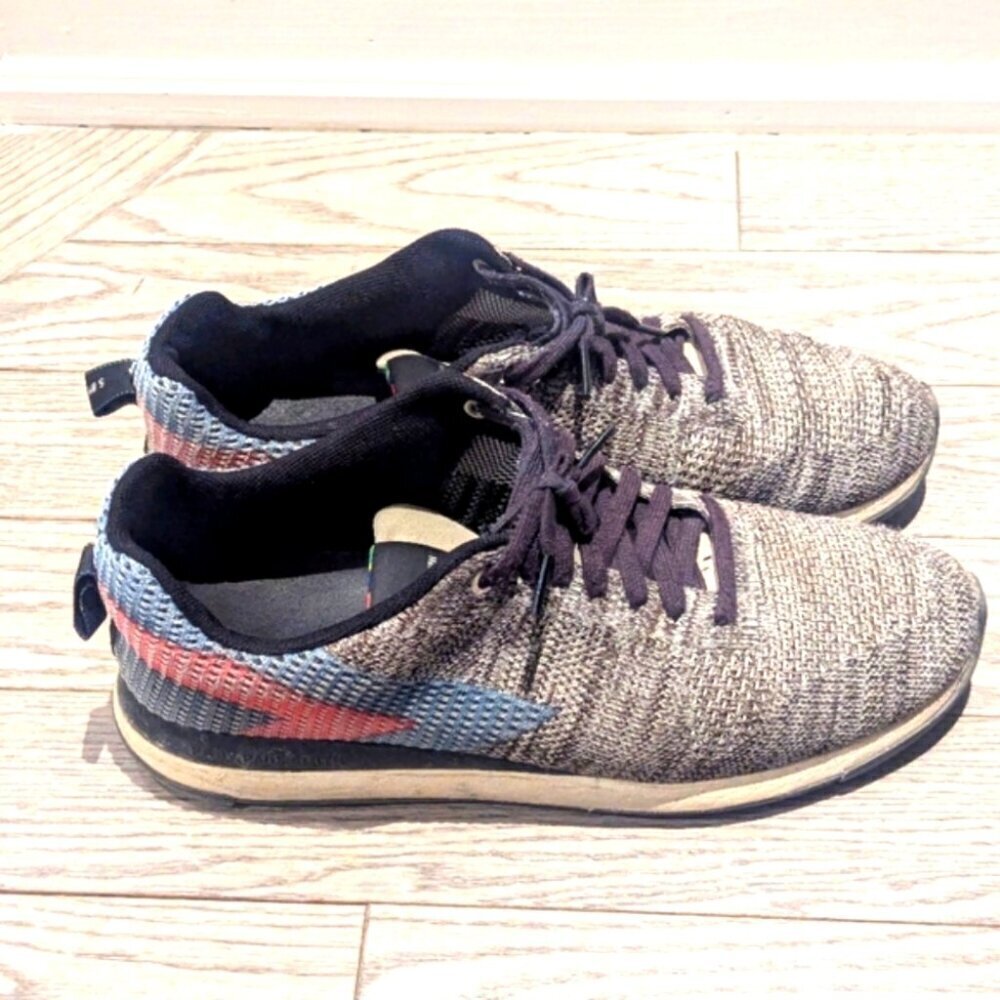 Paul Smith Rappid Grey Chevron (PS by Paul Smith) Size 9 US Good Condition